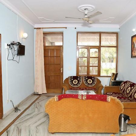 Bed and Breakfast The See Some à Rishīkesh Extérieur photo