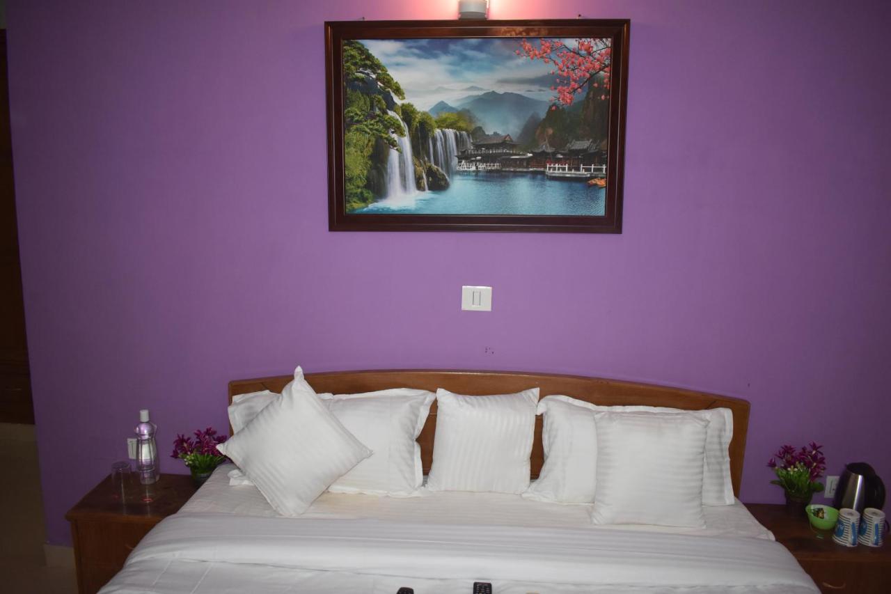 Bed and Breakfast The See Some à Rishīkesh Extérieur photo